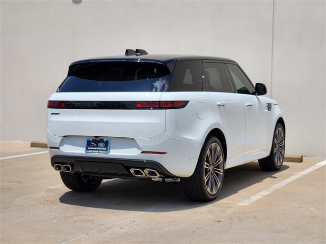 2025 Land Rover Range Rover Sport SE photo 2