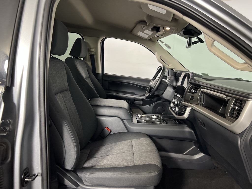 2024 Ford Expedition XLT photo 30