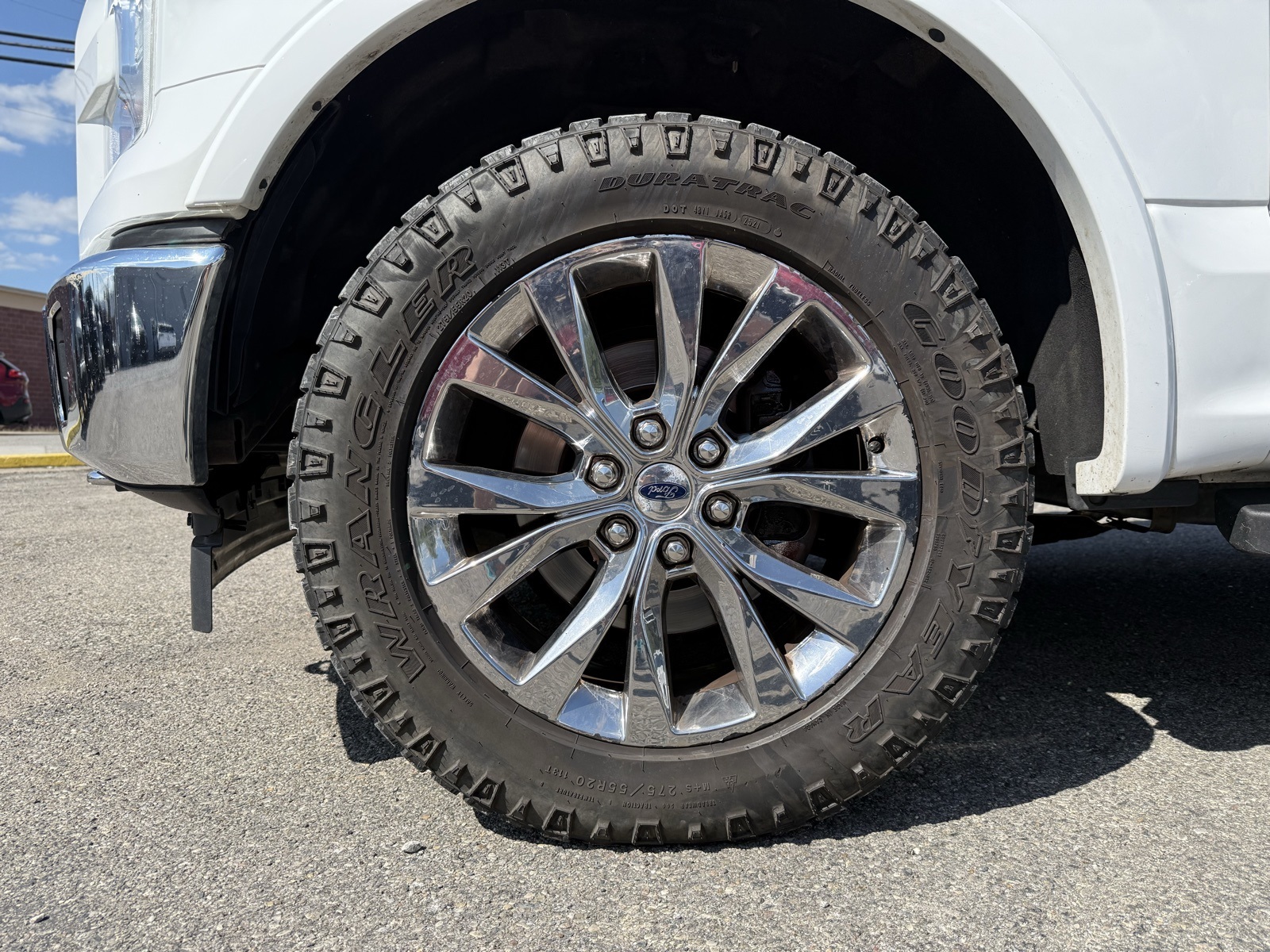 2017 Ford F-150 Lariat photo 12