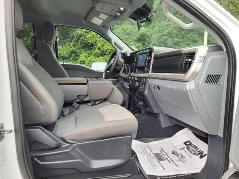 2024 Ford F-350 XLT photo 14