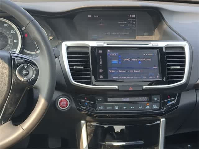 2016 Honda Accord EX-L photo 21