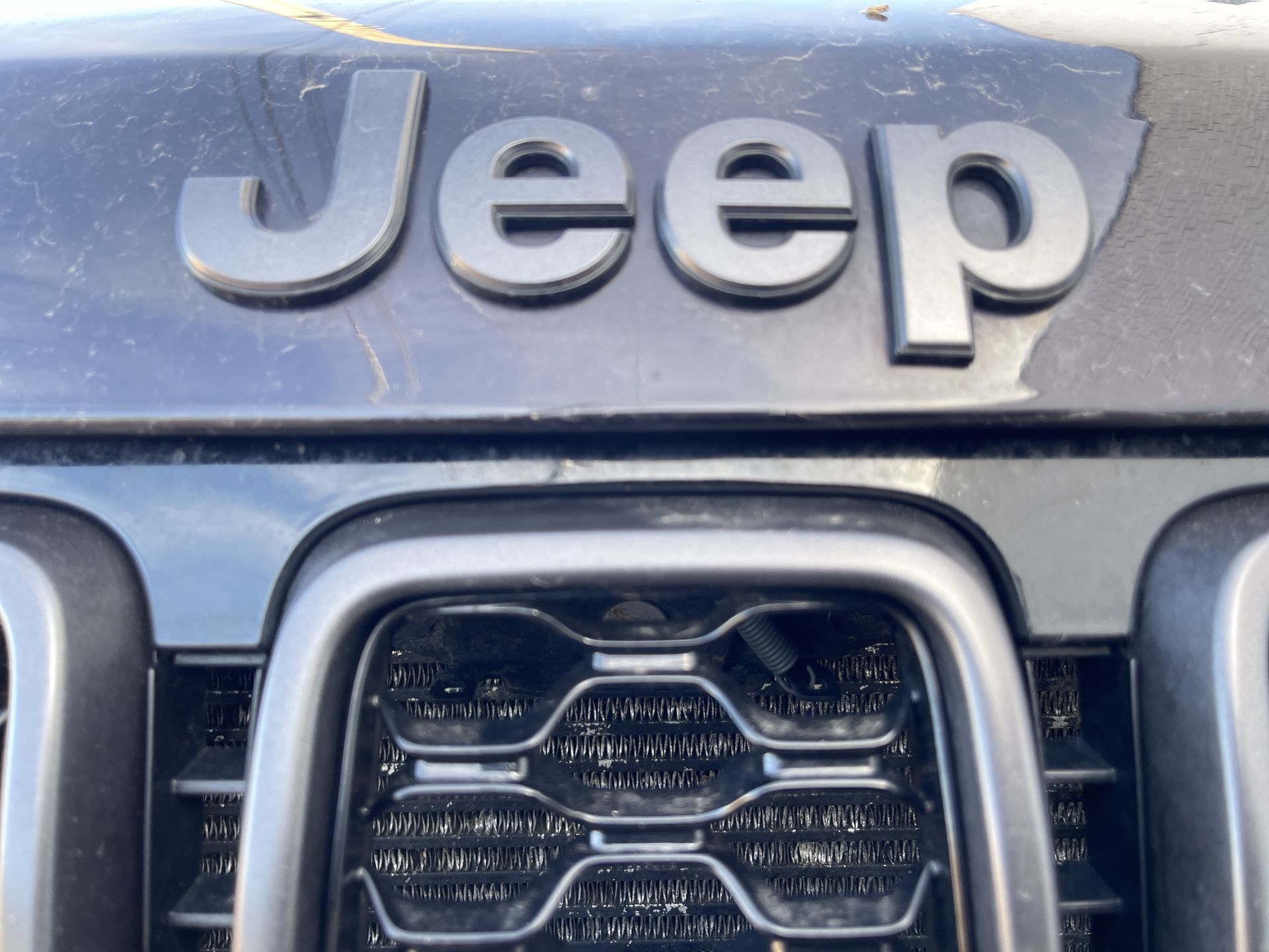 2021 Jeep Grand Cherokee Anniversary Edition photo 23