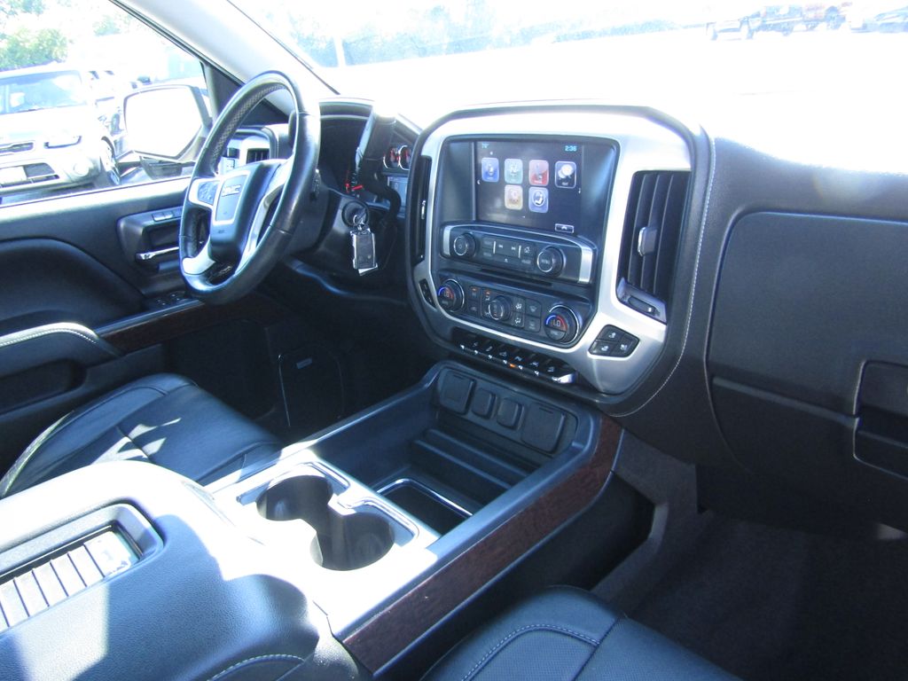 2017 Gmc Sierra 1500 SLT photo 11