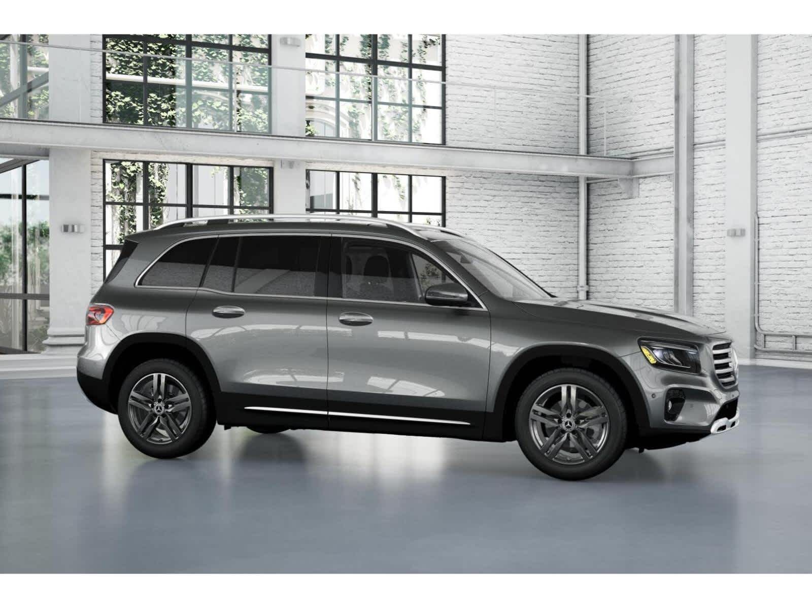 2026 Mercedes Benz GLB 250 photo 14