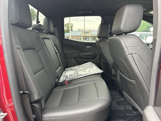 2026 Chevrolet Colorado LT photo 10