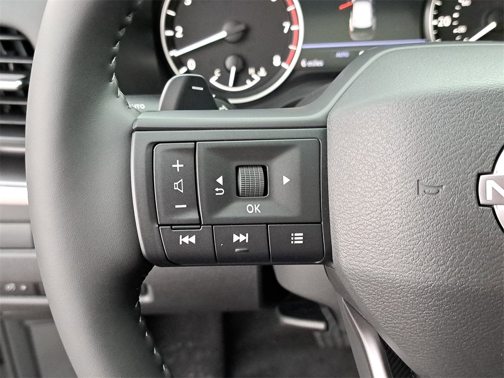 2026 Nissan Rogue SV photo 22