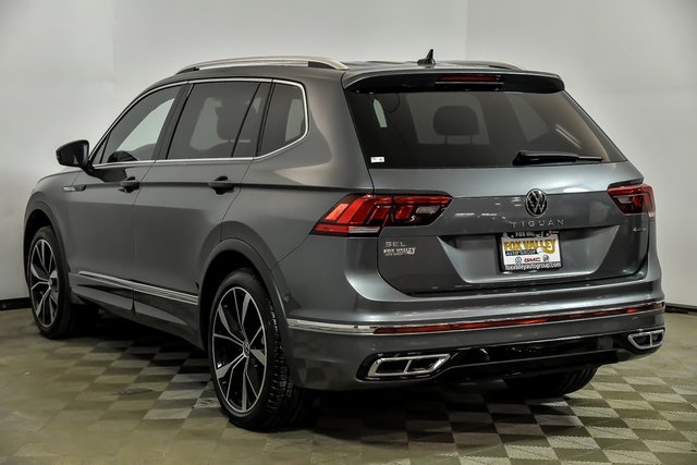 2022 Volkswagen Tiguan SEL Premium R-Line photo 3