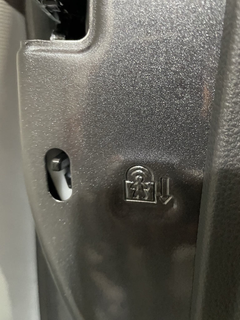 2025 Toyota Tundra SR photo 18