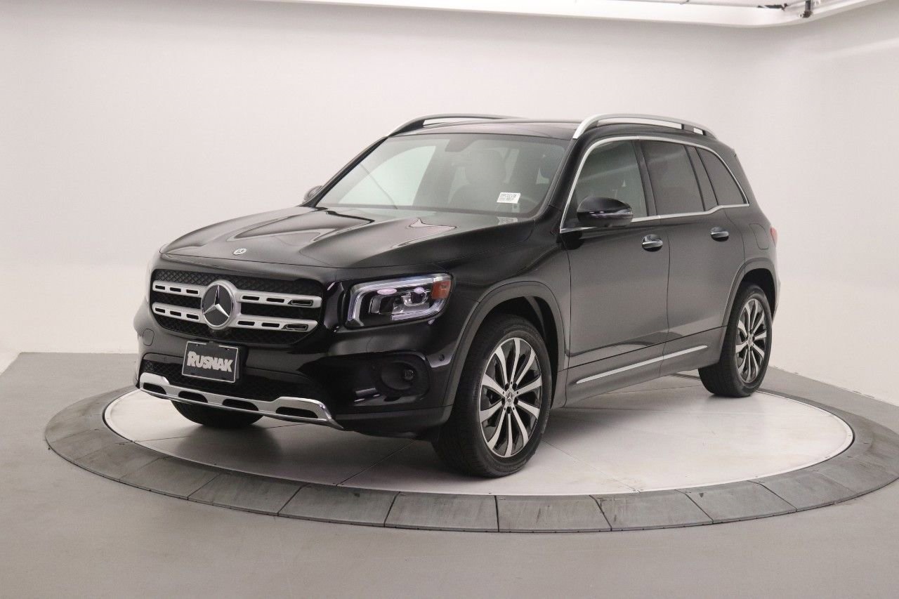 2023 Mercedes Benz GLB 250 photo 3