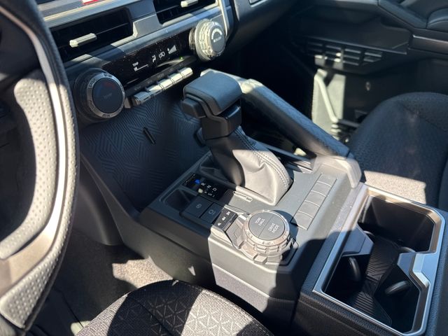 2025 Toyota 4Runner SR5 photo 21