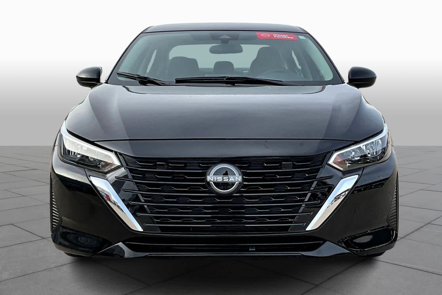 2024 Nissan Sentra SV photo 2