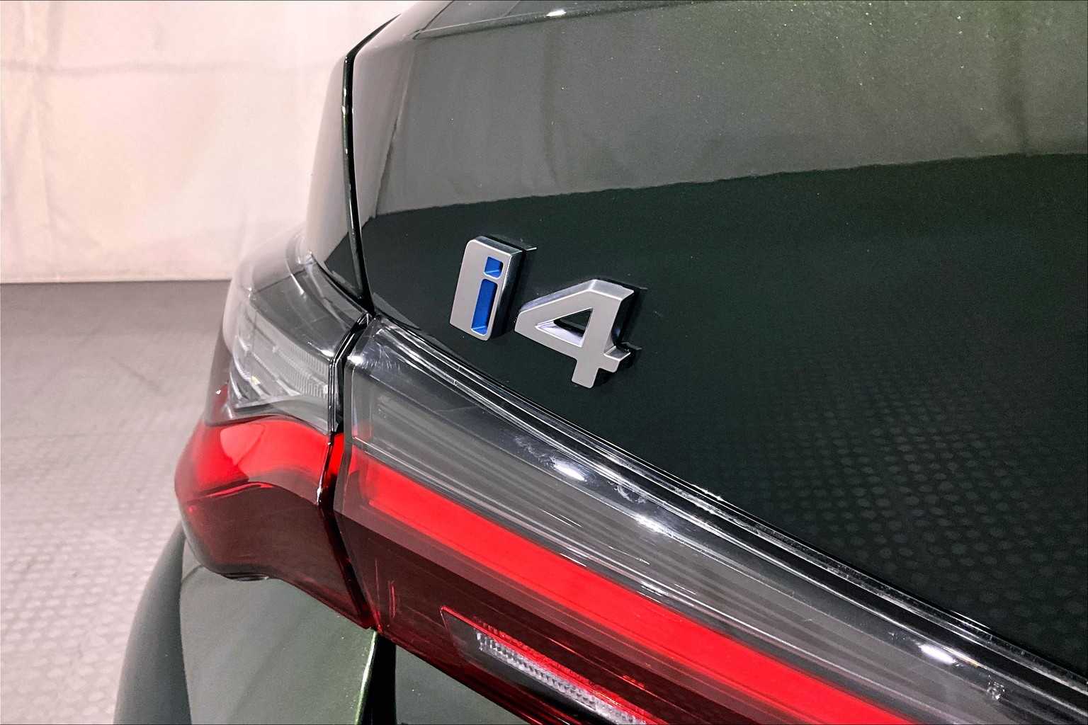2023 Bmw i4 eDrive35 photo 9
