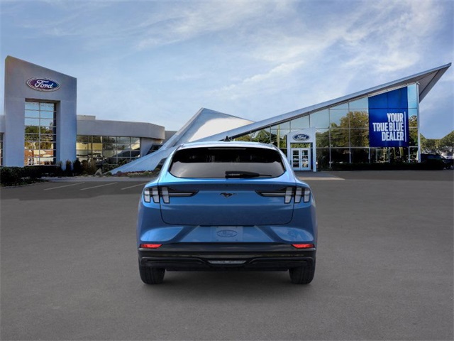 2025 Ford Mustang Mach-E Premium photo 5
