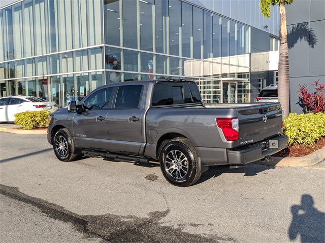 2024 Nissan Titan SV photo 4