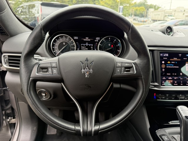 2022 Maserati Levante Modena photo 28