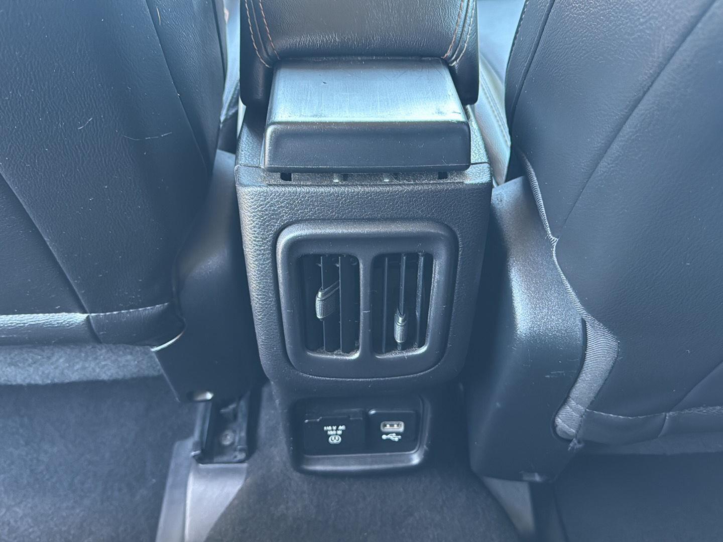 2018 Jeep Compass Latitude photo 19