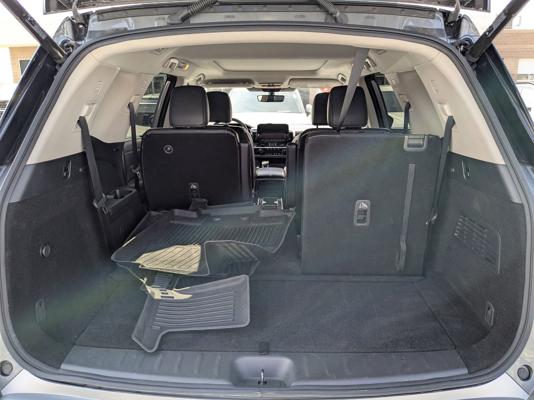 2023 Nissan Pathfinder SL photo 20