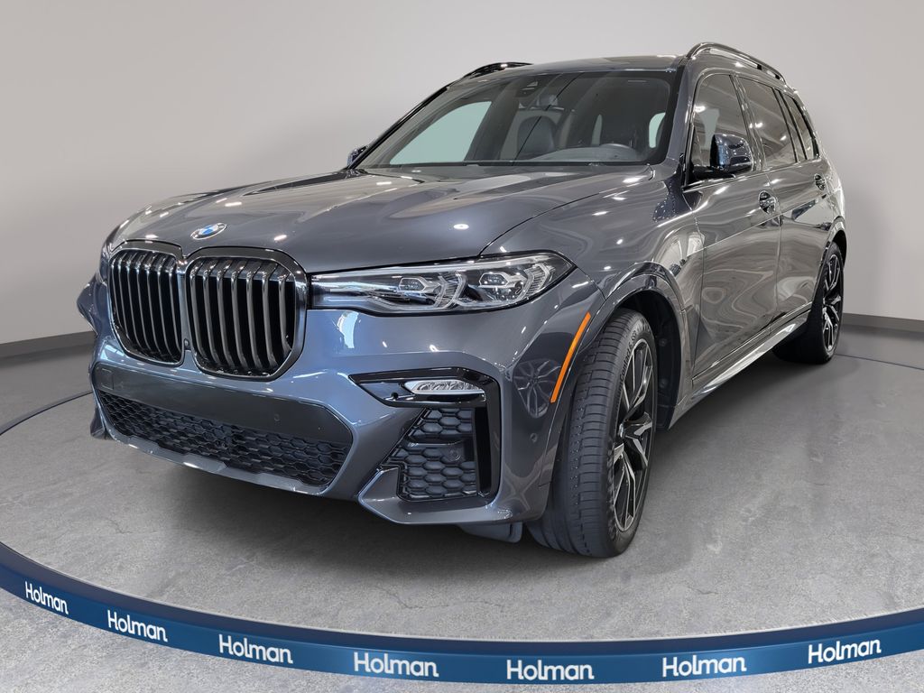 2022 BMW X7 40i
