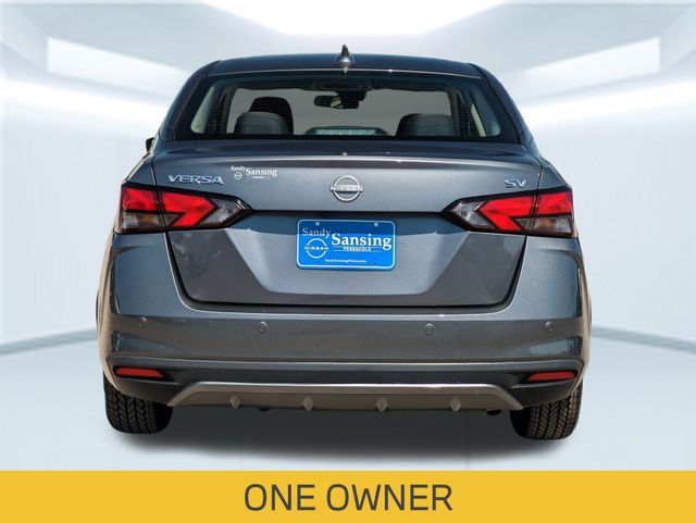 2023 Nissan Versa 1.6 SV photo 4