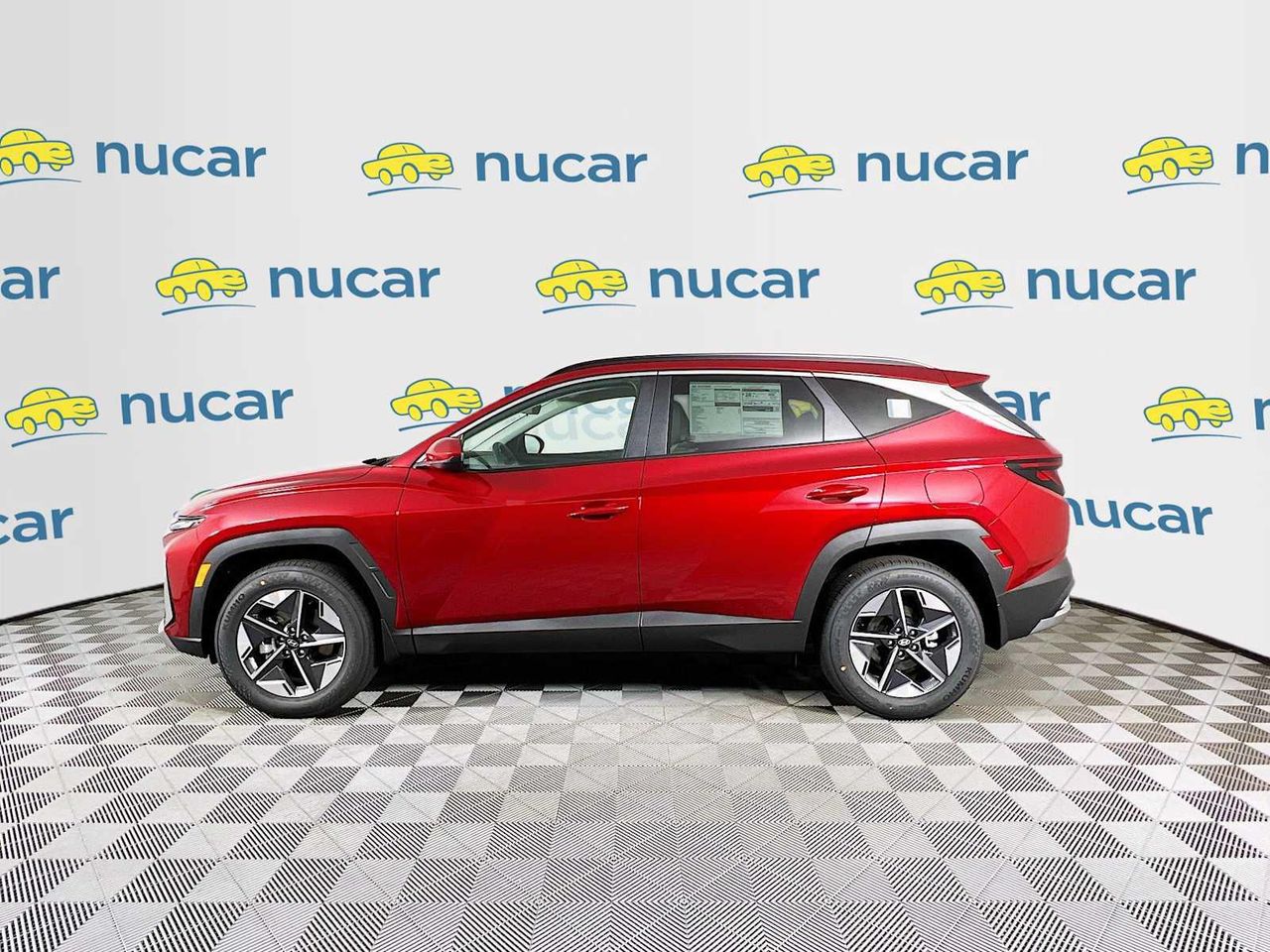 2025 Hyundai Tucson SEL photo 2