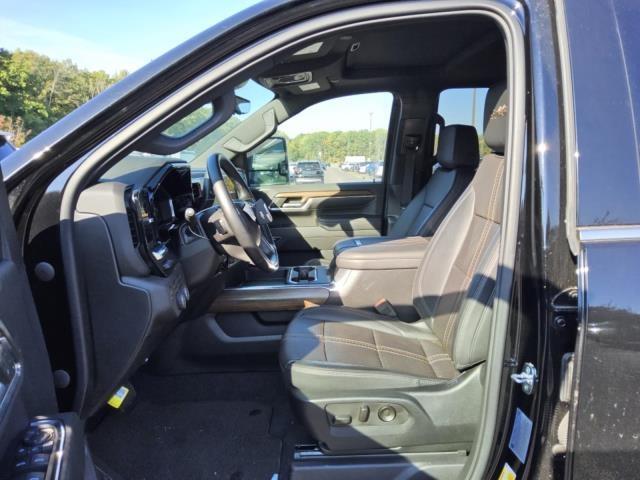 2024 Chevrolet Silverado 3500HD High Country photo 7