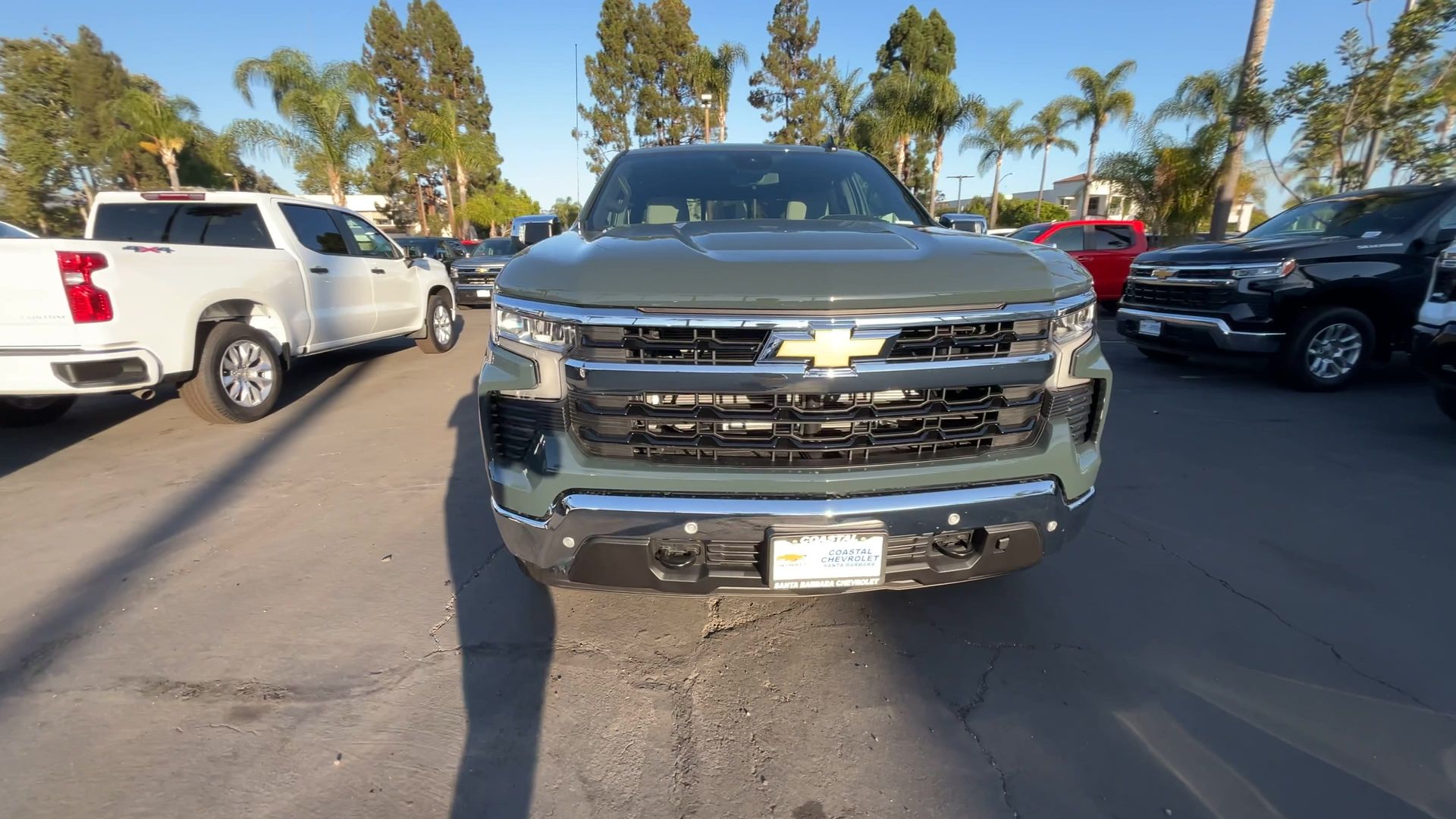 2026 Chevrolet Silverado 1500 LT photo 2
