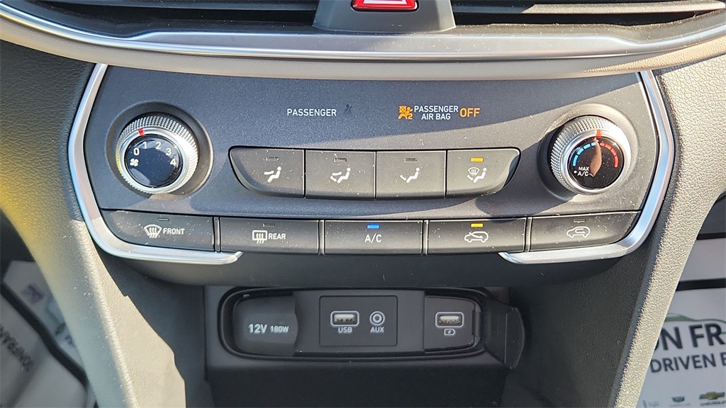 2020 Hyundai Santa Fe SE photo 21