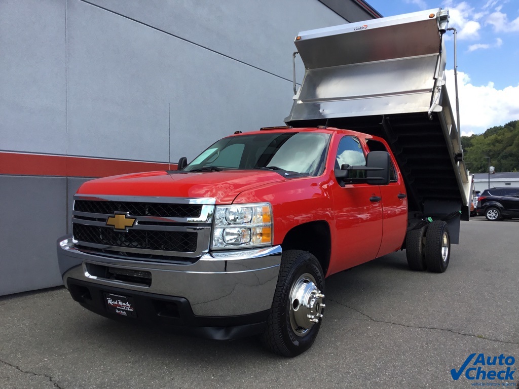 2013 Chevrolet Silverado 3500HD Work Truck photo 3