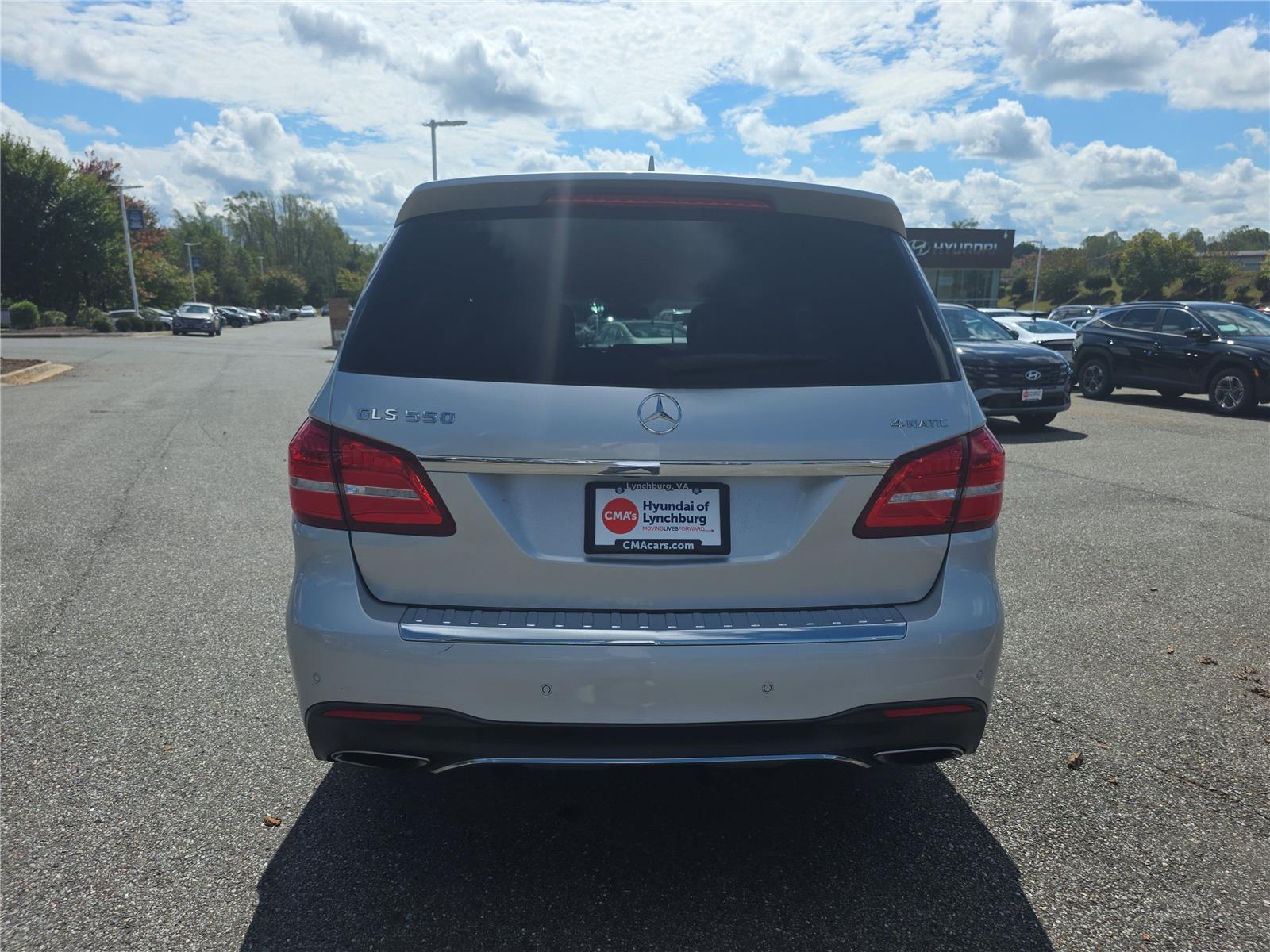 2017 Mercedes Benz GLS 550 4MATIC photo 6