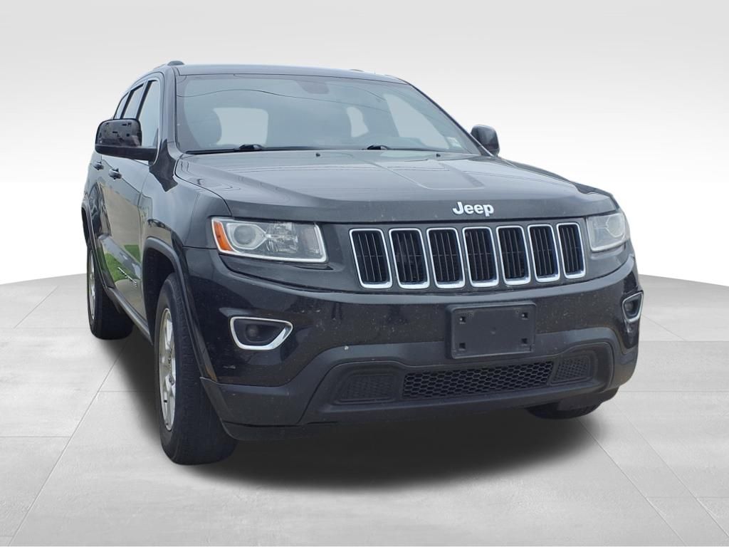 Used 2014 Jeep Grand Cherokee Laredo with VIN 1C4RJFAG3EC209502 for sale in Indianola, IA