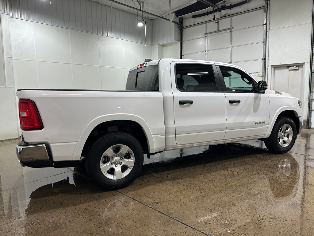 2025 Ram 1500 Big Horn Lone Star photo 3