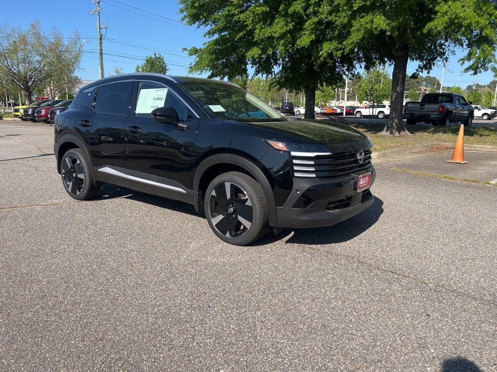 2025 Nissan Kicks SR photo 6