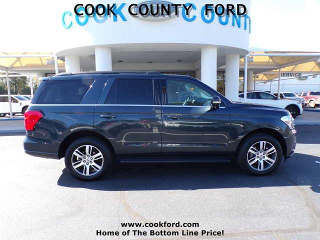 2024 Ford Expedition XLT photo 3