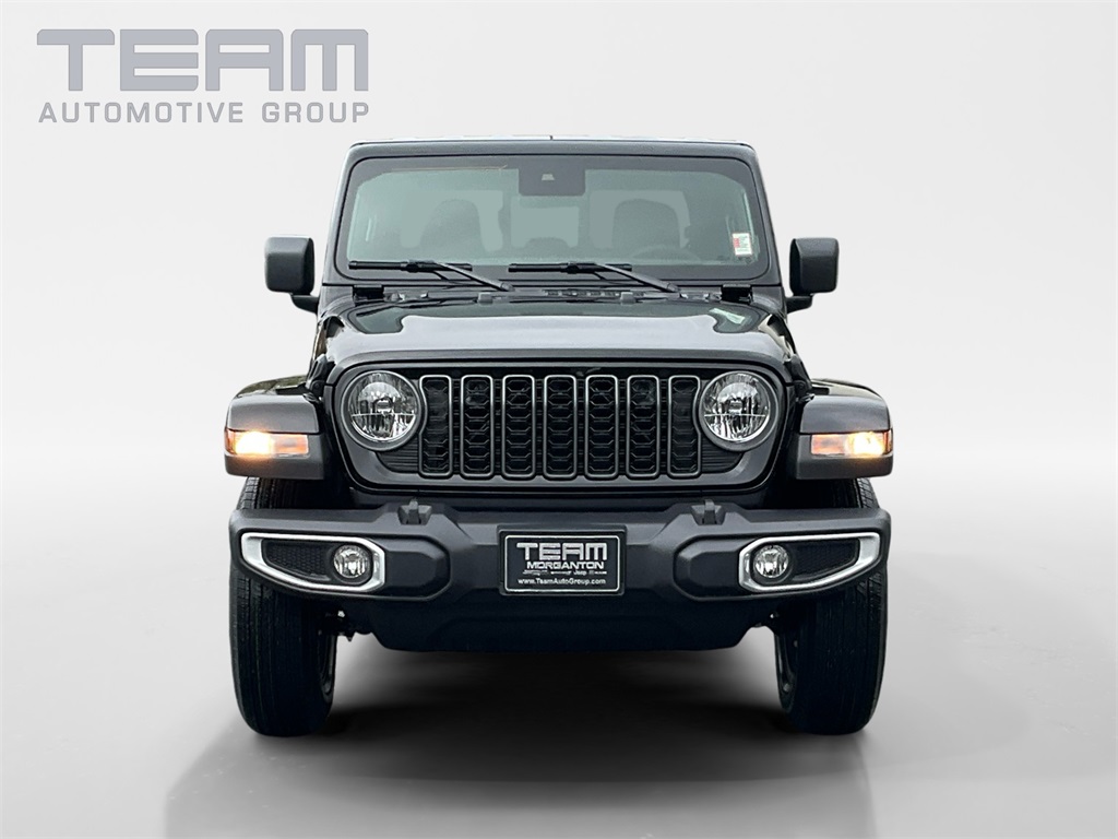 2025 Jeep Gladiator Sport S photo 2