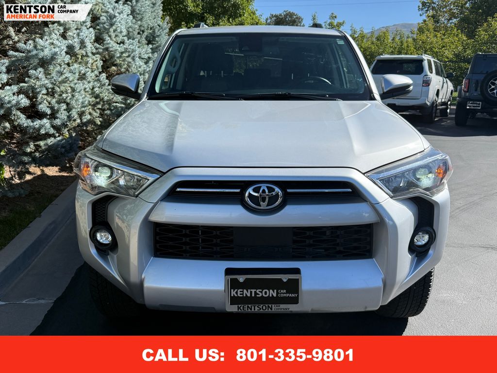 2024 Toyota 4Runner SR5 Premium photo 2