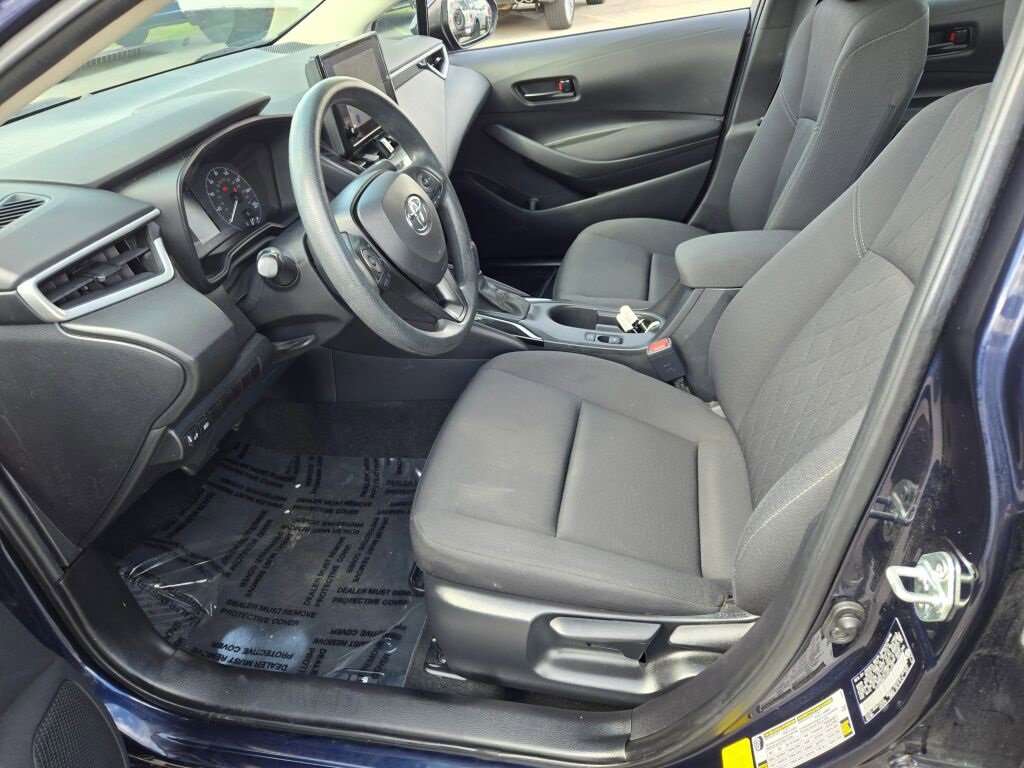 2023 Toyota Corolla LE photo 15