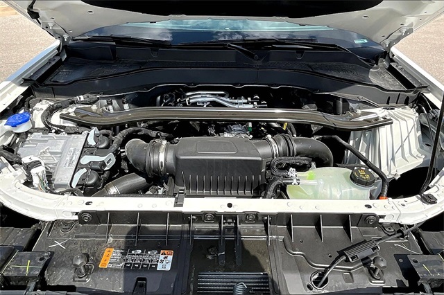 2025 Ford Explorer ST photo 11