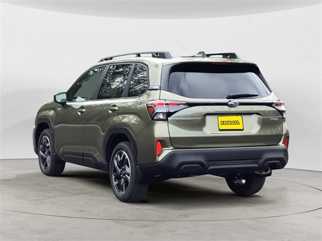 2025 Subaru Forester Premium photo 2