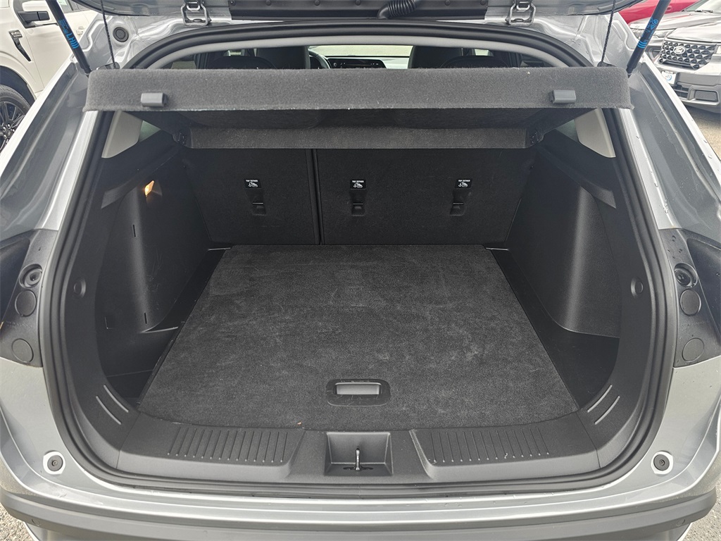 2024 Chevrolet Trax LT photo 13