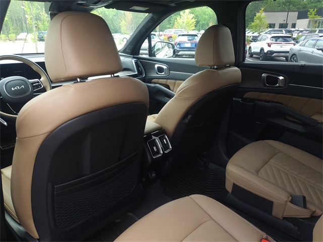 2025 Kia Sorento X-Pro SX Prestige photo 3