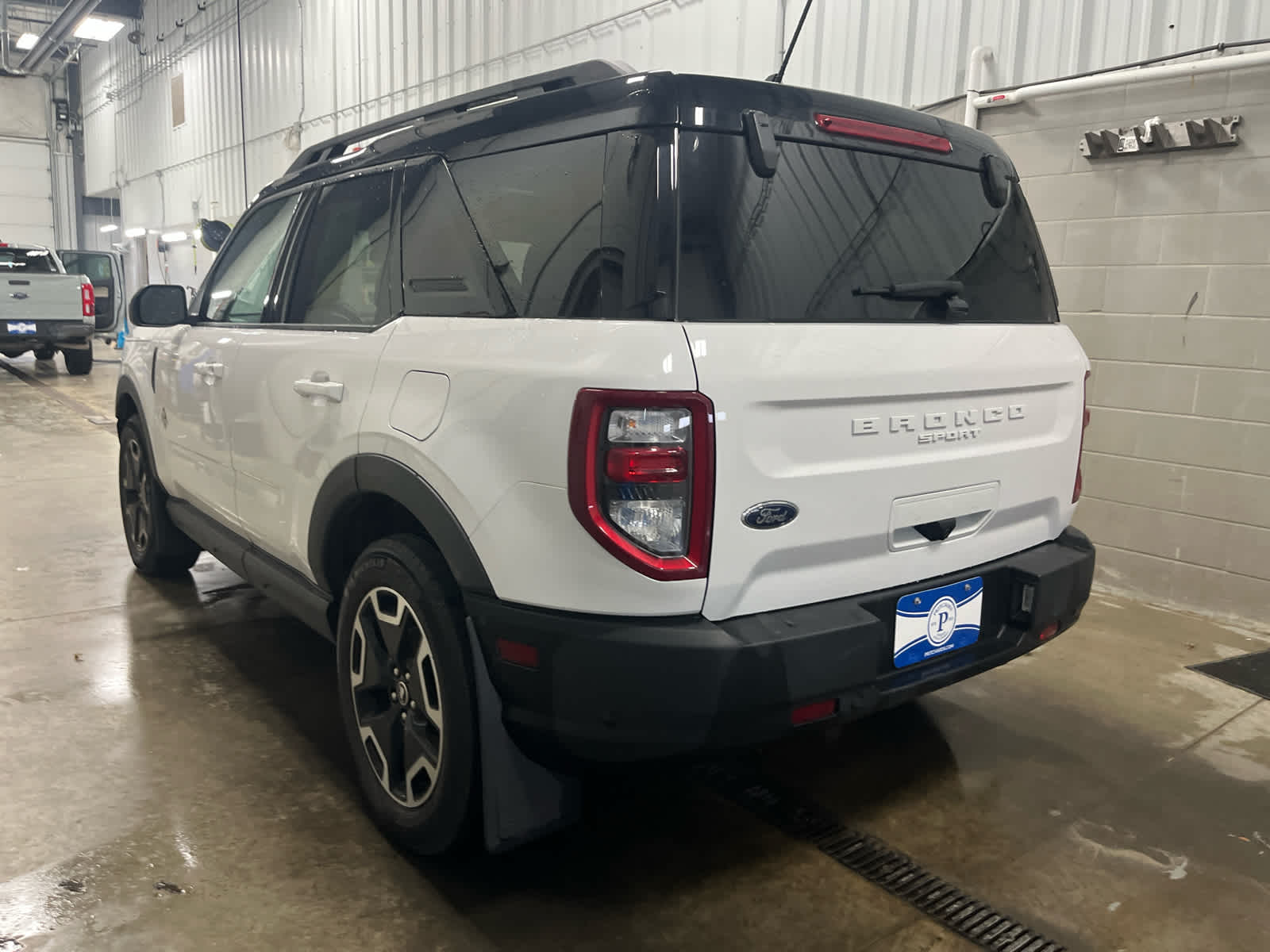 2022 Ford Bronco Sport Outer Banks photo 3