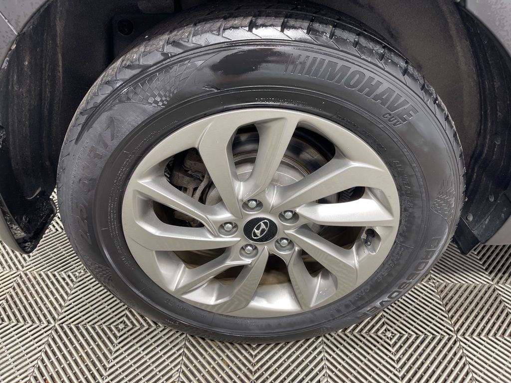 2017 Hyundai Tucson SE Plus photo 32