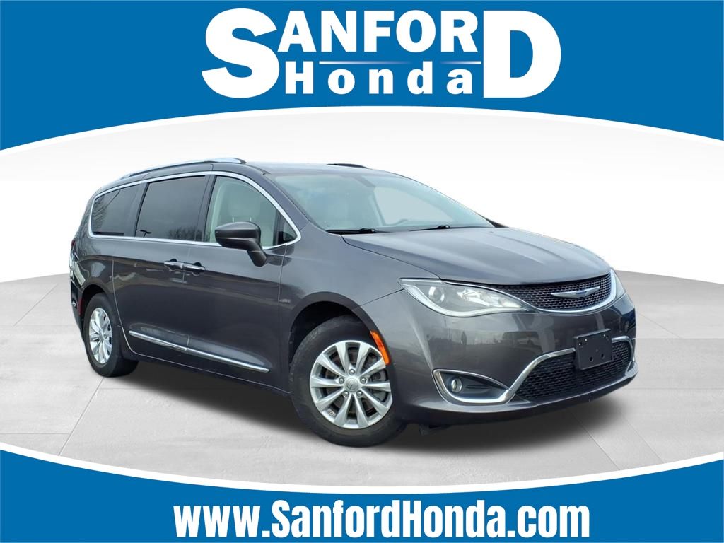 2019 Chrysler Pacifica Touring L