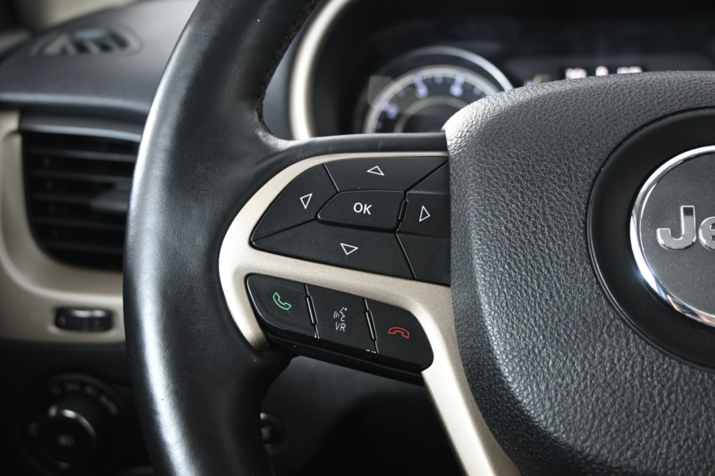 2014 Jeep Cherokee Latitude photo 33
