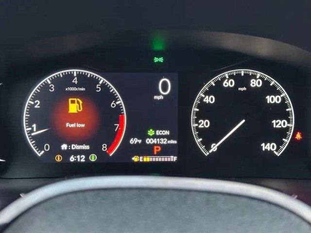 2025 Honda Pilot TrailSport photo 18