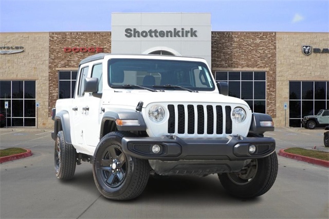 2023 Jeep Gladiator Sport S's photo