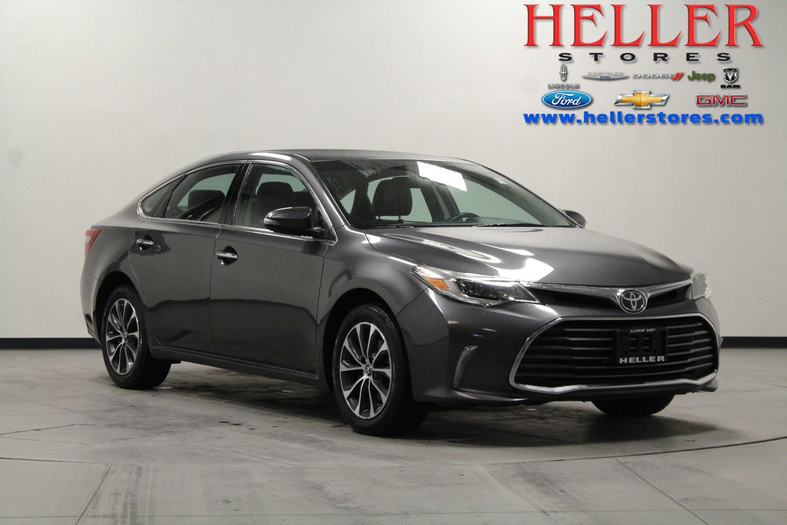 Used 2018 Gray Toyota Limited image 1