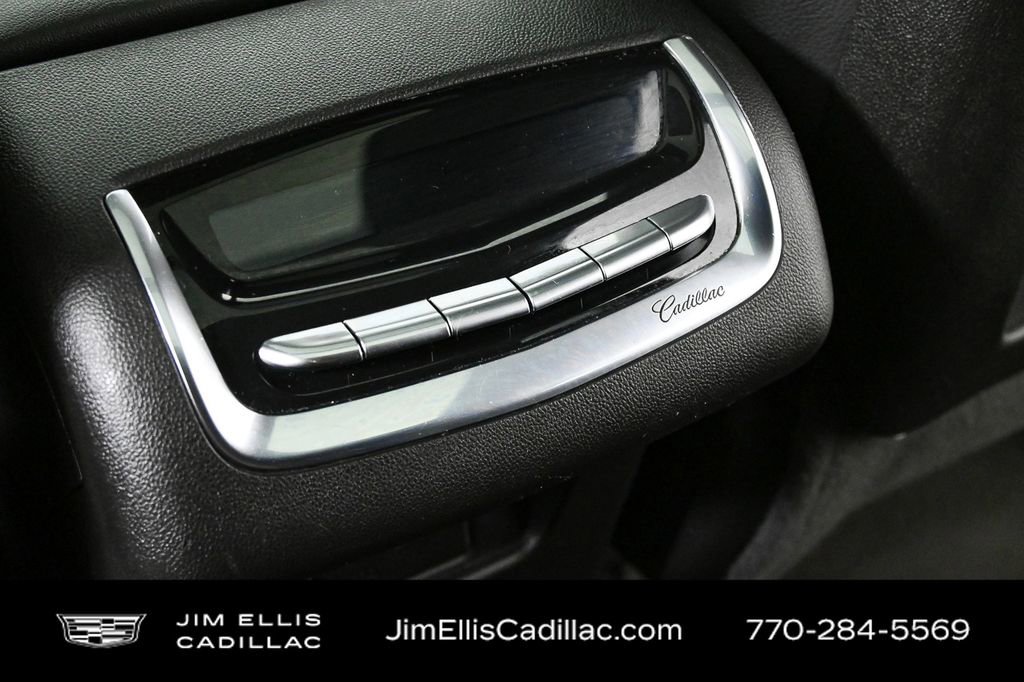 2021 Cadillac XT6 Luxury photo 19