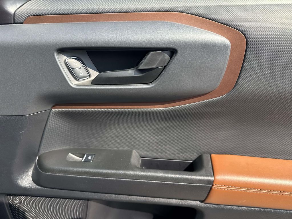 2023 Ford Bronco Sport Outer Banks photo 12