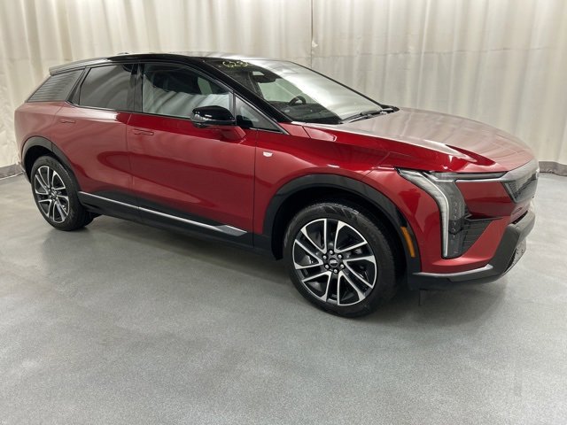 2026 Cadillac OPTIQ Sport's photo